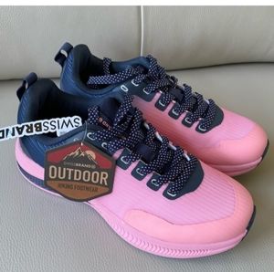 NWT SWISS BRAND OUTDOOR HIKING FOOTWEAR WOMEN'S PINK&DARK BLUE SIZE 10